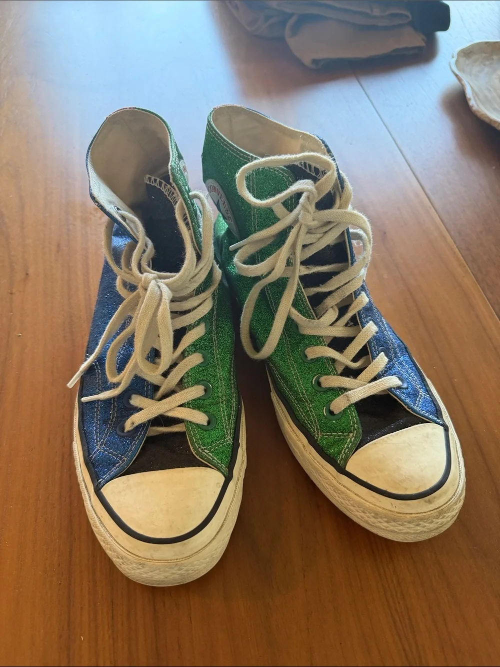 Converse Glitter High Top Sneakers in Green and White - JW Anderson Collab - Picture 4 of 6